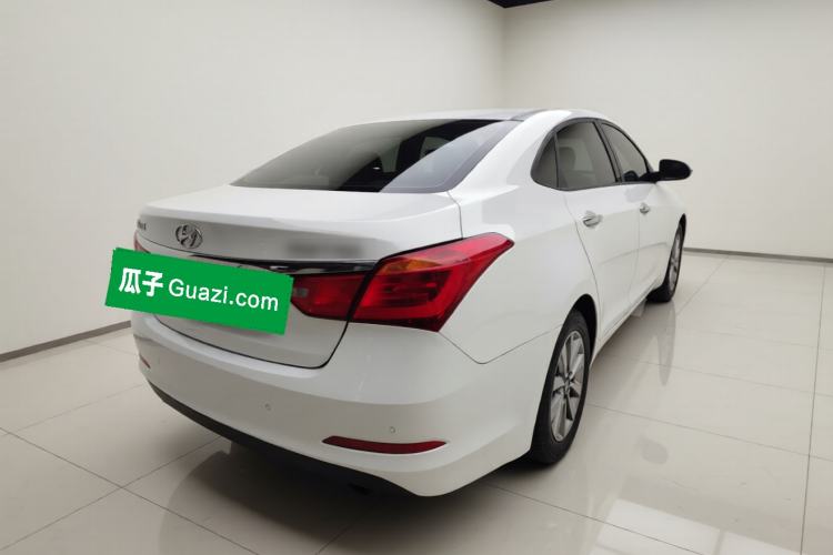 Used Hyundai Mistra 2016 1.8L Automatic Smart GLS Rear Right 45 Deg