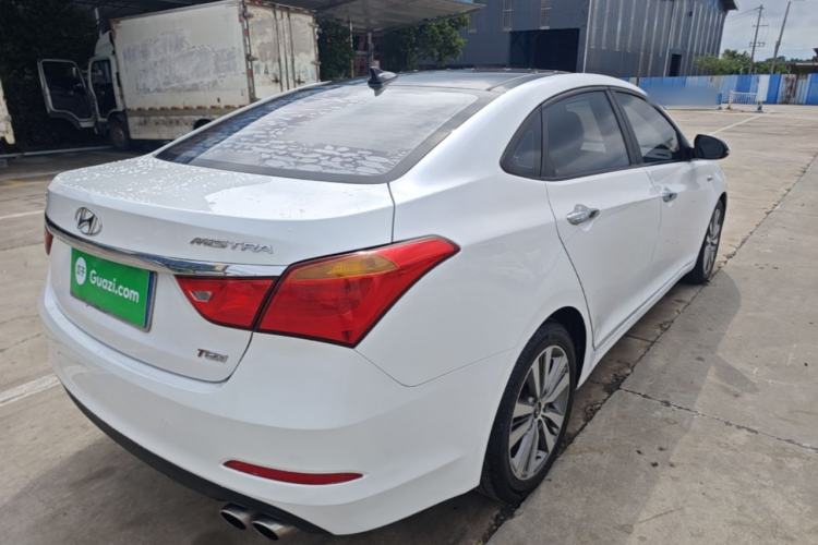 Used Hyundai Mistra 2016 1.6T Automatic Smart GLS Rear Right 45 Deg