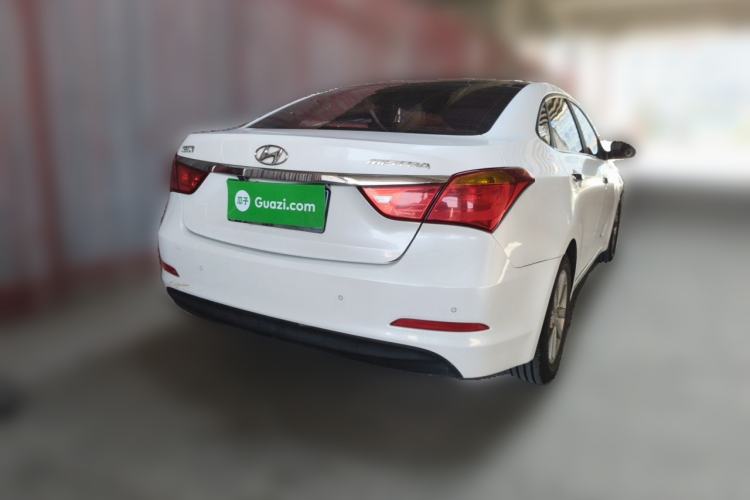 Used Hyundai Mistra 2016 1.8L Automatic Smart GLS Rear Right 45 Deg