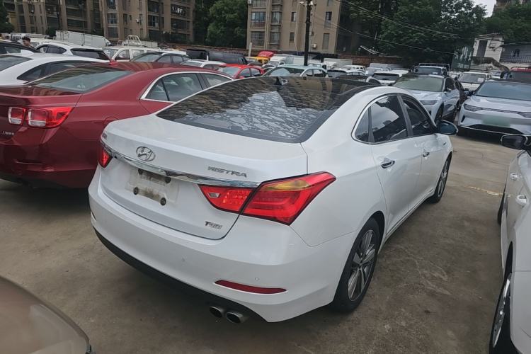 Used Hyundai Mistra 2016 1.6T Automatic Flagship TOP Model Rear Right 45 Deg