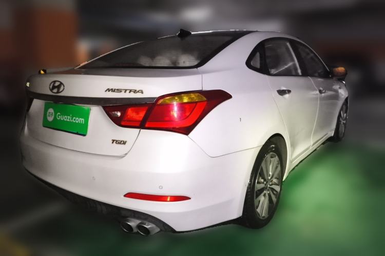 Used Hyundai Mistra 2016 1.6T Automatic Smart GLS Rear Right 45 Deg