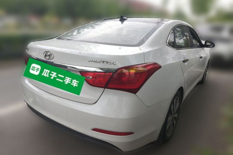 Used Hyundai Mistra 2016 1.8L Automatic Smart GLS Rear Right 45 Deg