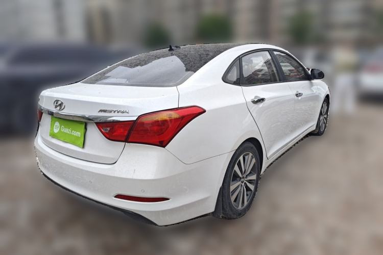 Used Hyundai Mistra 2016 1.8L Automatic Smart GLS Rear Right 45 Deg