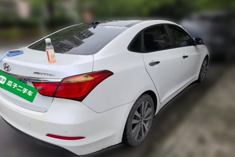 Used Hyundai Mistra 2016 1.8L Automatic Smart GLS Rear Right 45 Deg
