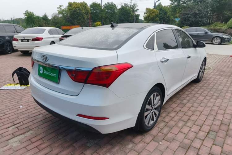 Used Hyundai Mistra 2016 1.8L Automatic Smart GLS Rear Right 45 Deg