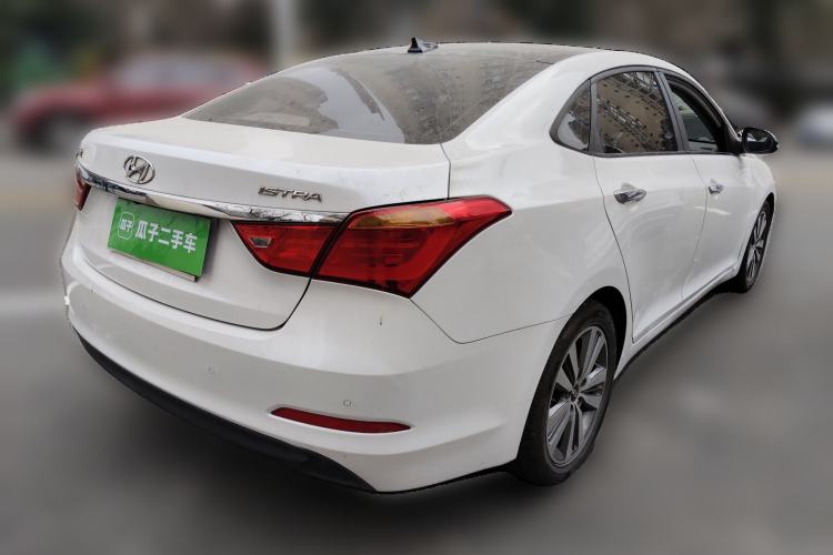 Used Hyundai Mistra 2016 1.8L Automatic Smart GLS Rear Right 45 Deg