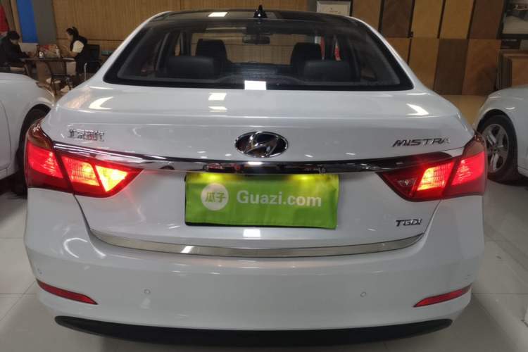 Used Hyundai Mistra 2016 1.8L Automatic Smart GLS Rear