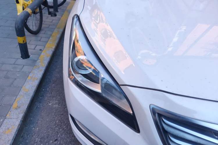 Used Hyundai Mistra 2016 1.6T Automatic Flagship TOP Model Right Front Headlight