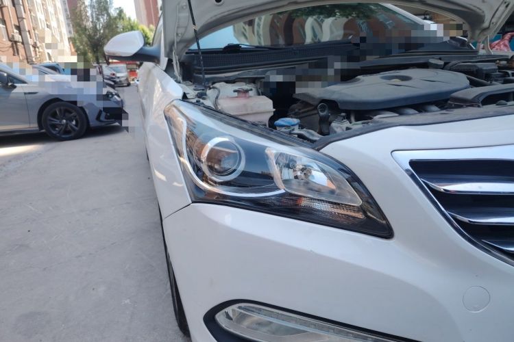 Used Hyundai Mistra 2016 1.8L Automatic Smart GLS Right Front Headlight