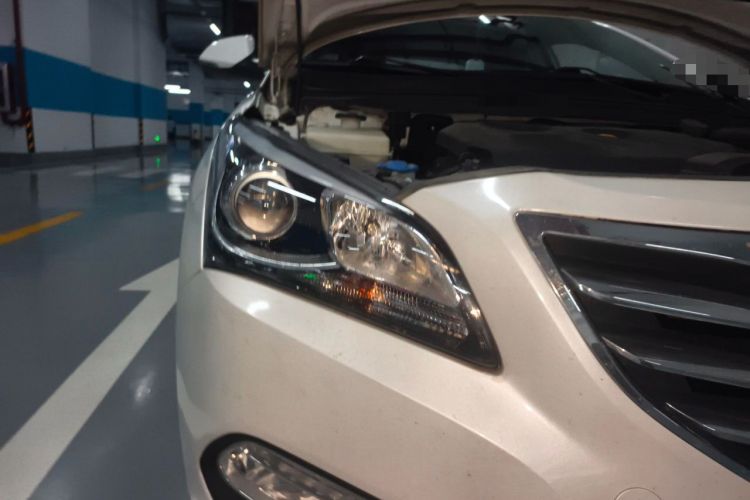 Used Hyundai Mistra 2016 1.8L Automatic Smart GLS Right Front Headlight