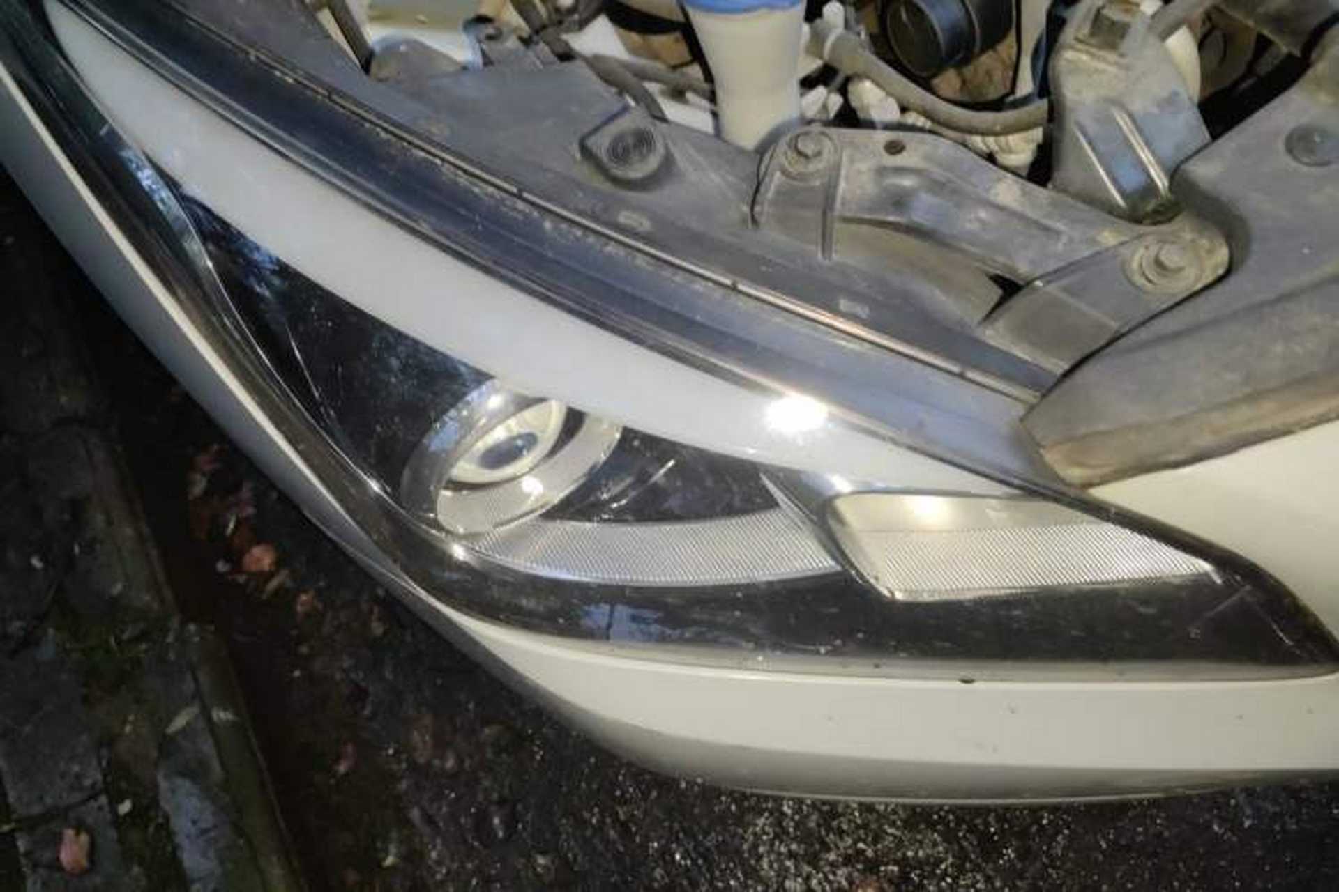 Used Hyundai Mistra 2016 1.6T Automatic Smart GLS Right Front Headlight