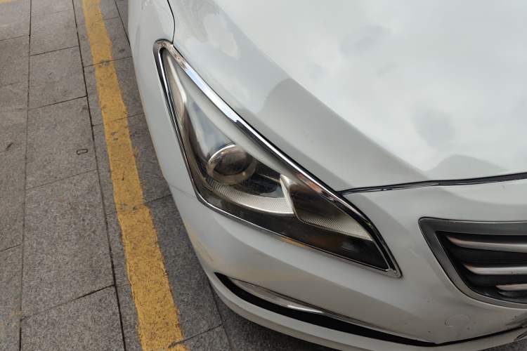 Used Hyundai Mistra 2016 1.6T Automatic Flagship TOP Model Right Front Headlight