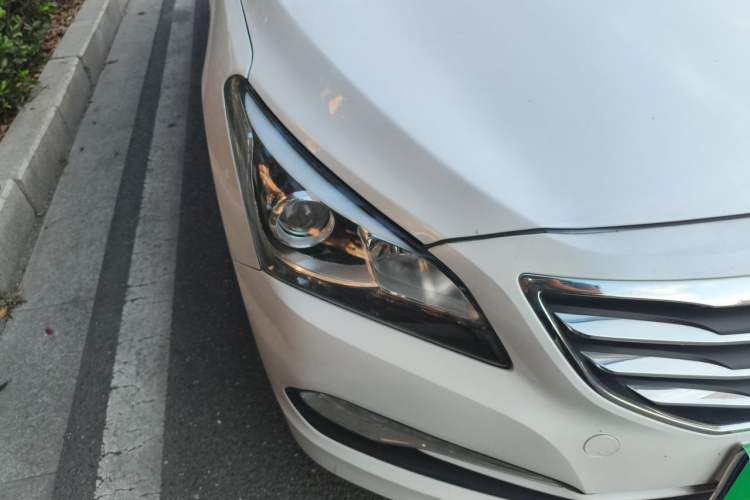 Used Hyundai Mistra 2016 1.8L Automatic Smart GLS Right Front Headlight