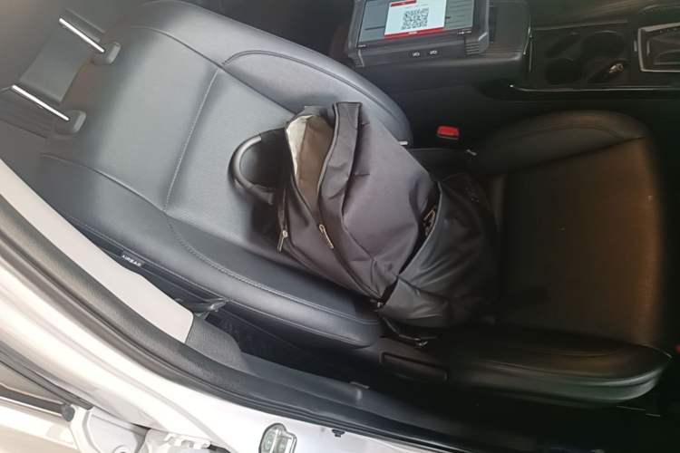Used Hyundai Mistra 2016 1.8L Automatic Deluxe DLX Model Right Front Seat