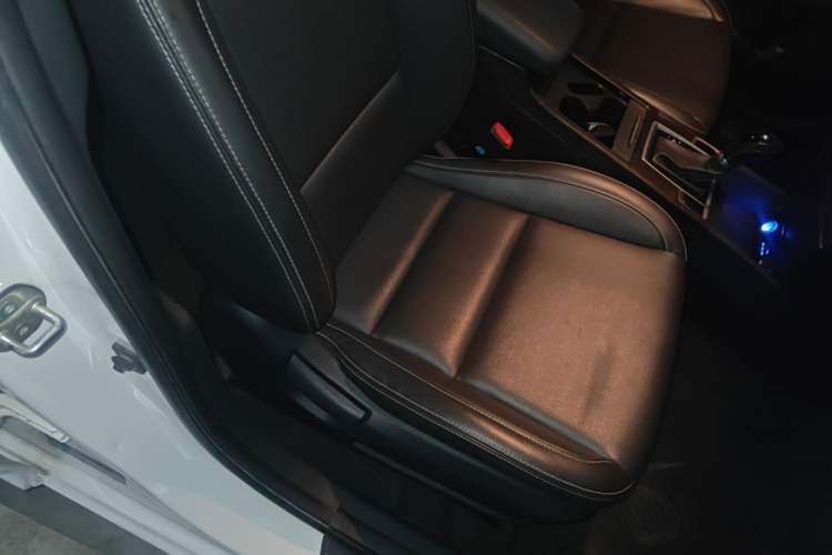 Used Hyundai Mistra 2016 1.6T Automatic Smart GLS Right Front Seat