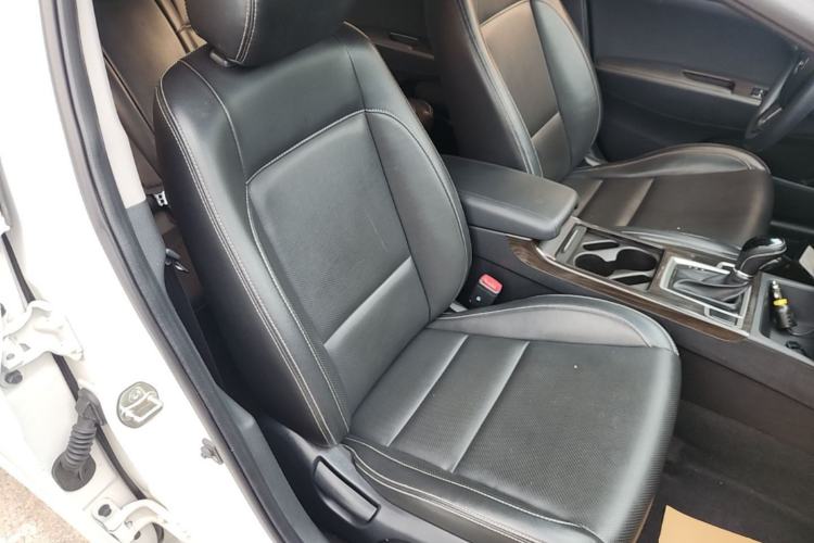 Used Hyundai Mistra 2016 1.6T Automatic Smart GLS Right Front Seat