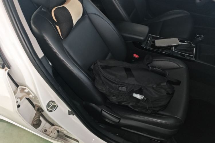Used Hyundai Mistra 2016 1.8L Automatic Smart GLS Right Front Seat
