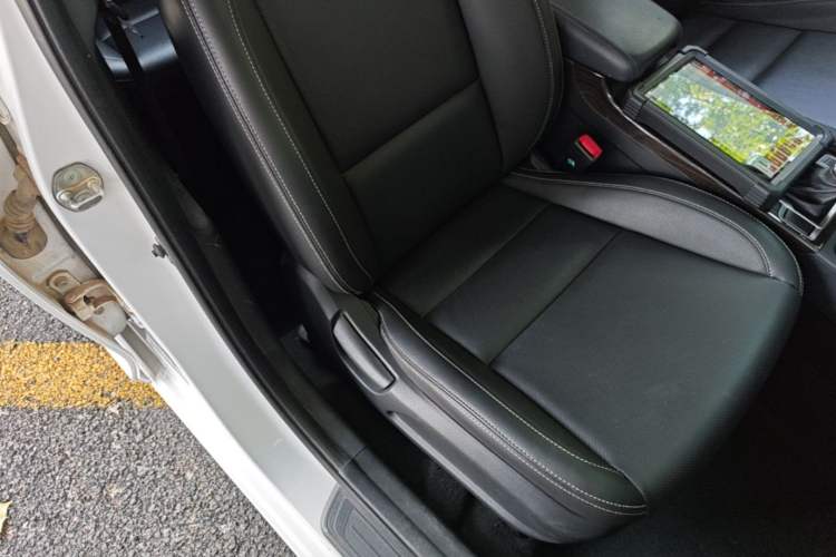 Used Hyundai Mistra 2016 1.6T Automatic Smart GLS Right Front Seat