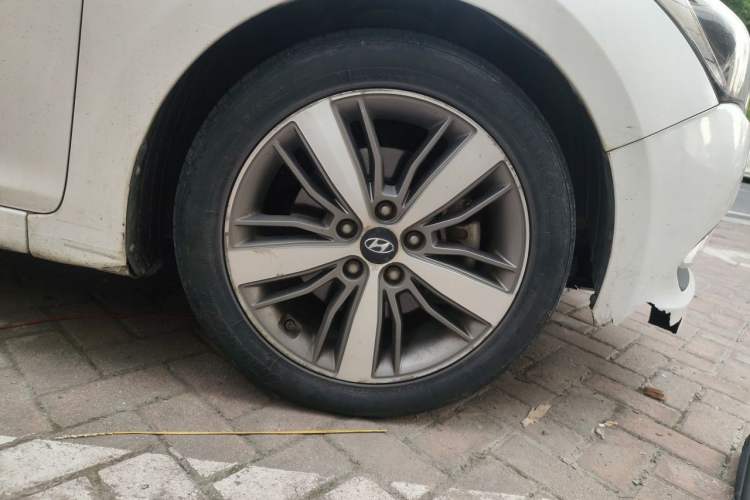 Used Hyundai Mistra 2016 1.6T Automatic Flagship TOP Model Right Front Wheel Hub