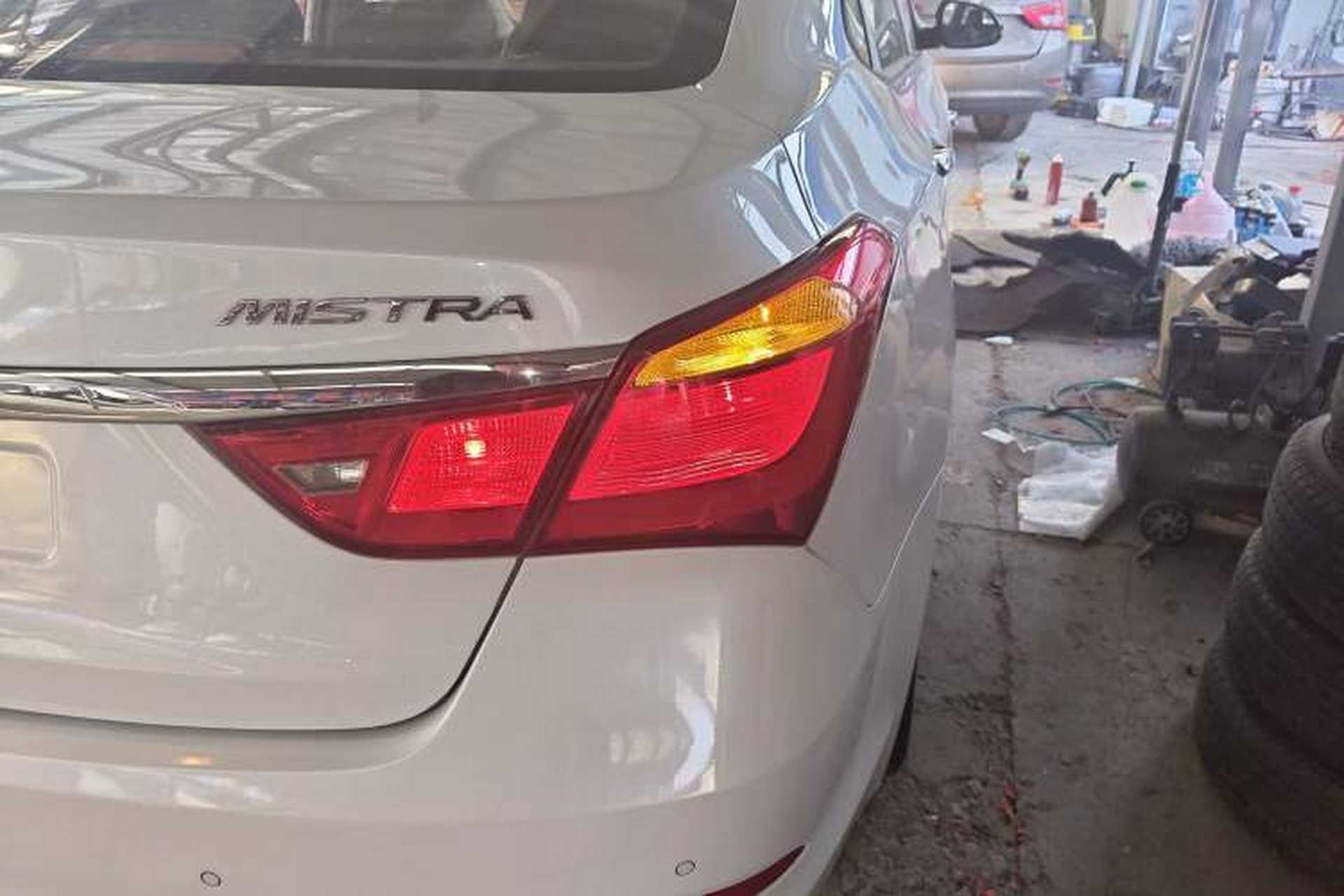 Used Hyundai Mistra 2016 1.8L Automatic Smart GLS Right Rear Taillight