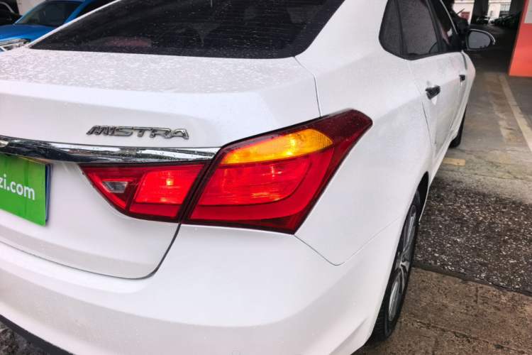 Used Hyundai Mistra 2016 1.8L Automatic Smart GLS Right Rear Taillight
