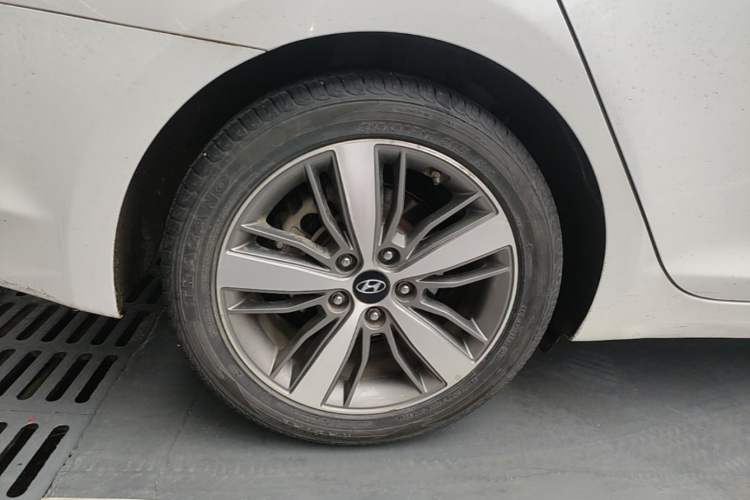 Used Hyundai Mistra 2016 1.6T Automatic Flagship TOP Model Right Rear Wheel Hub