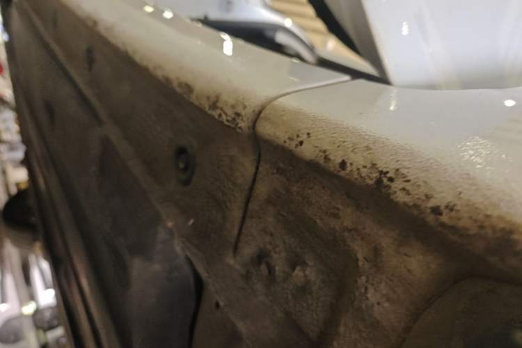 Used Hyundai Mistra 2016 1.8L Automatic Smart GLS Right Side Sill