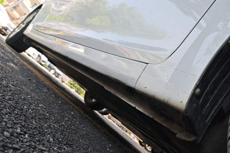 Used Hyundai Mistra 2016 1.6T Automatic Smart GLS Right Side Sill