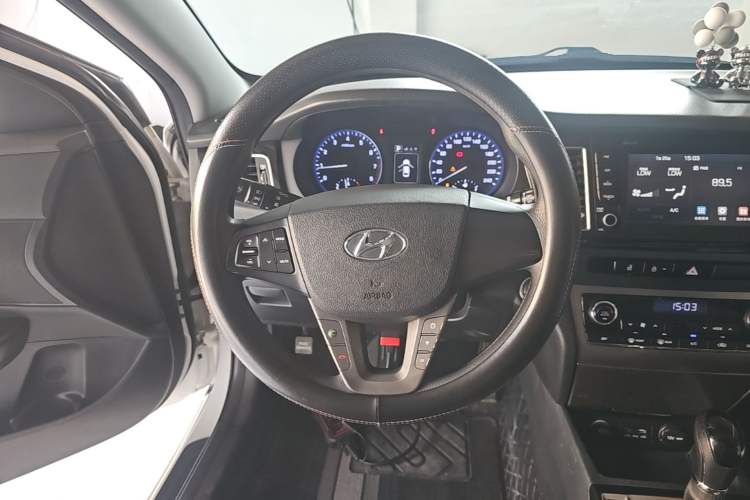 Used Hyundai Mistra 2016 1.8L Automatic Smart GLS Steering Wheel