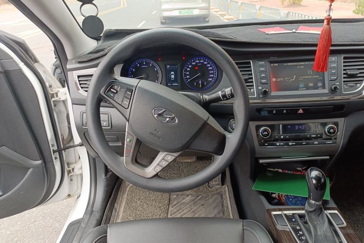 Used Hyundai Mistra 2016 1.6T Automatic Smart GLS Steering Wheel