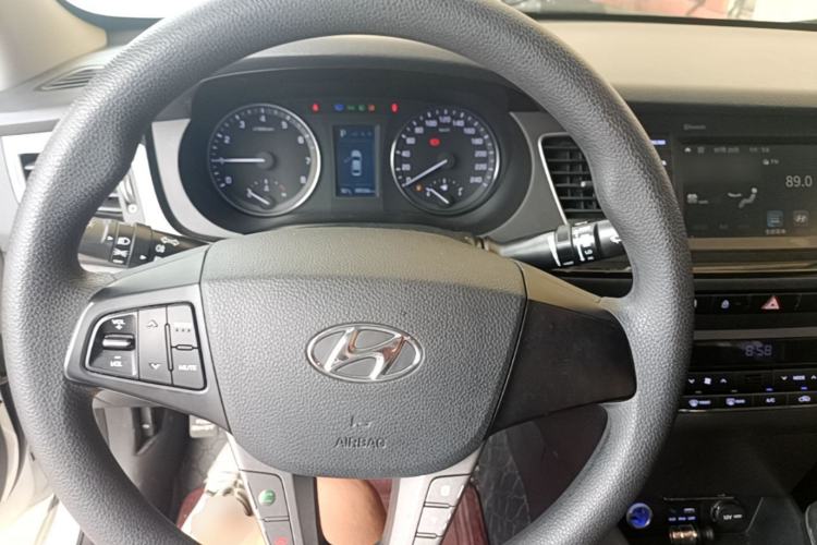 Used Hyundai Mistra 2016 1.8L Automatic Smart GLS Steering Wheel