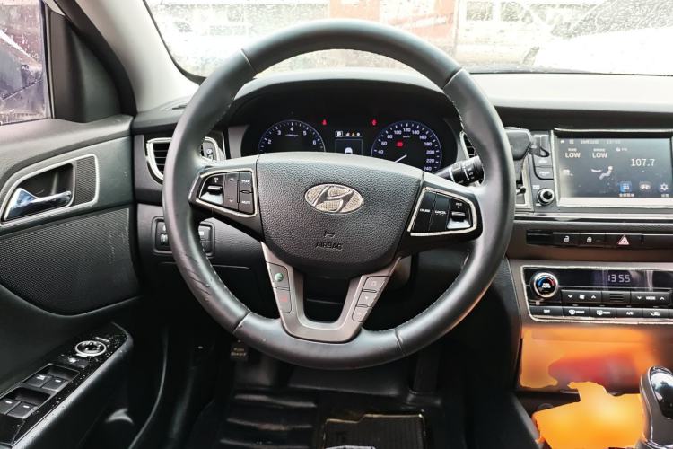 Used Hyundai Mistra 2016 1.8L Automatic Deluxe DLX Model Steering Wheel