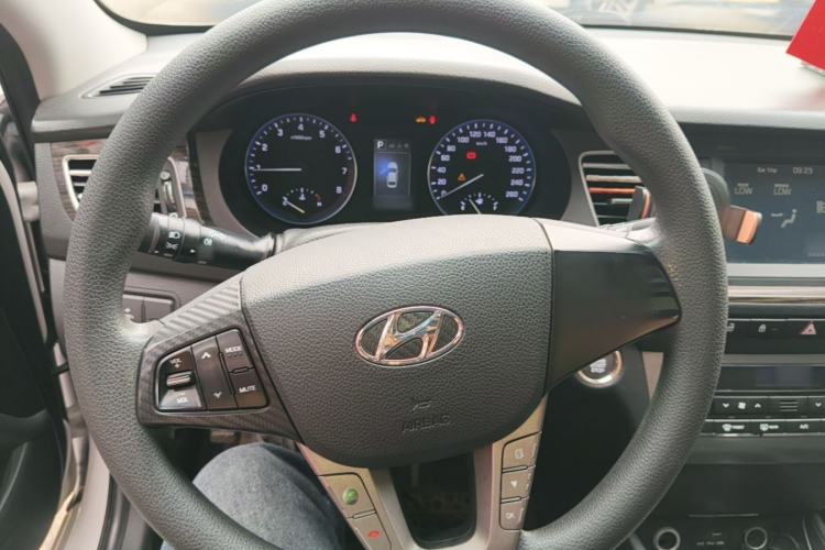 Used Hyundai Mistra 2016 1.6T Automatic Smart GLS Steering Wheel
