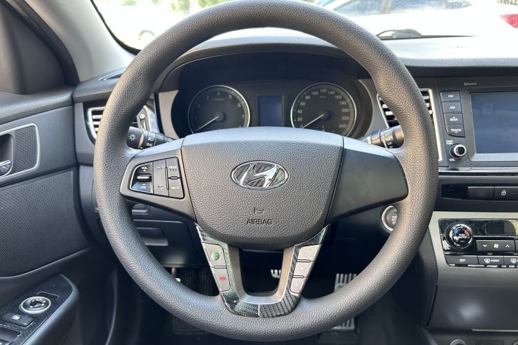 Used Hyundai Mistra 2016 1.8L Automatic Smart GLS Steering Wheel