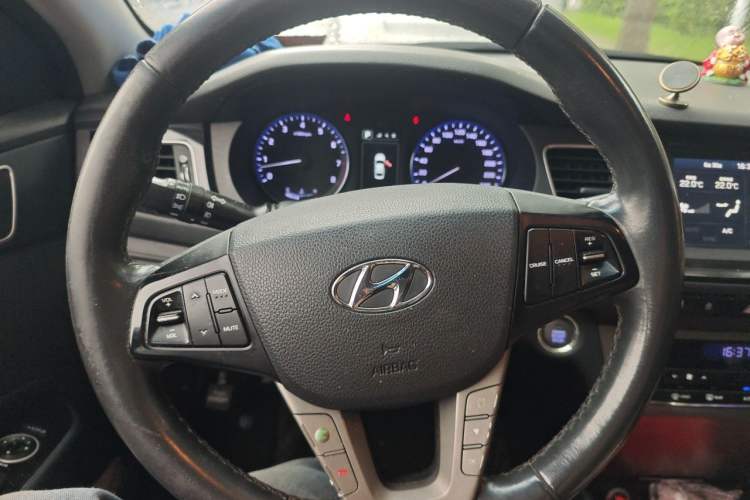 Used Hyundai Mistra 2016 1.8L Automatic Deluxe DLX Model Steering Wheel