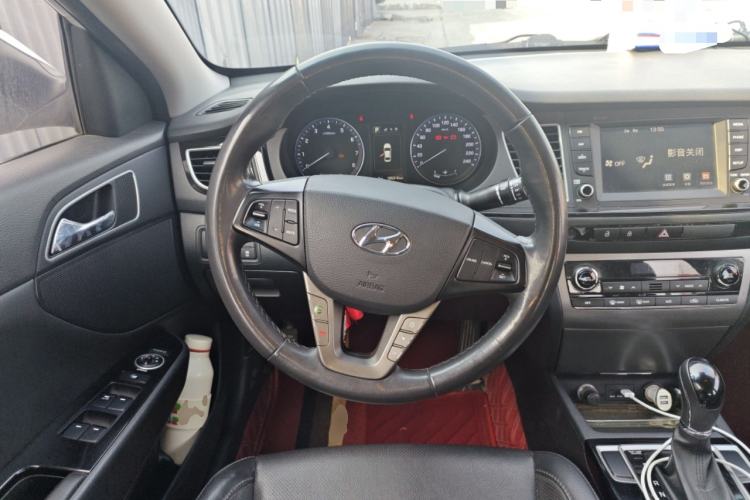 Used Hyundai Mistra 2016 1.8L Automatic Deluxe DLX Model Steering Wheel