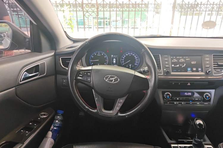 Used Hyundai Mistra 2016 1.6T Automatic Smart GLS Steering Wheel