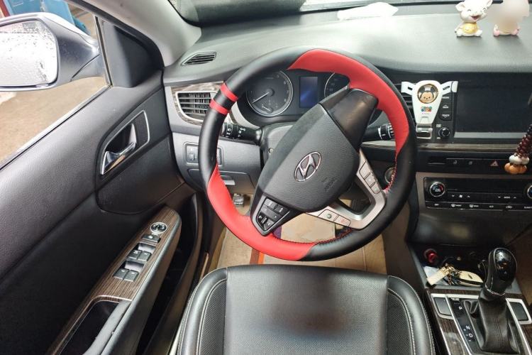 Used Hyundai Mistra 2016 1.6T Automatic Smart GLS Steering Wheel