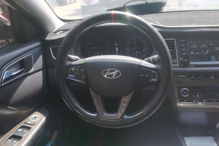 Used Hyundai Mistra 2016 1.6T Automatic Smart GLS Steering Wheel