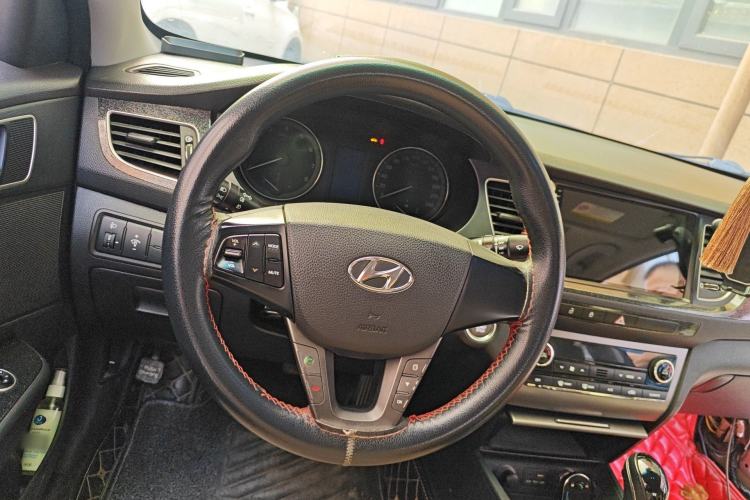 Used Hyundai Mistra 2016 1.8L Automatic Smart GLS Steering Wheel