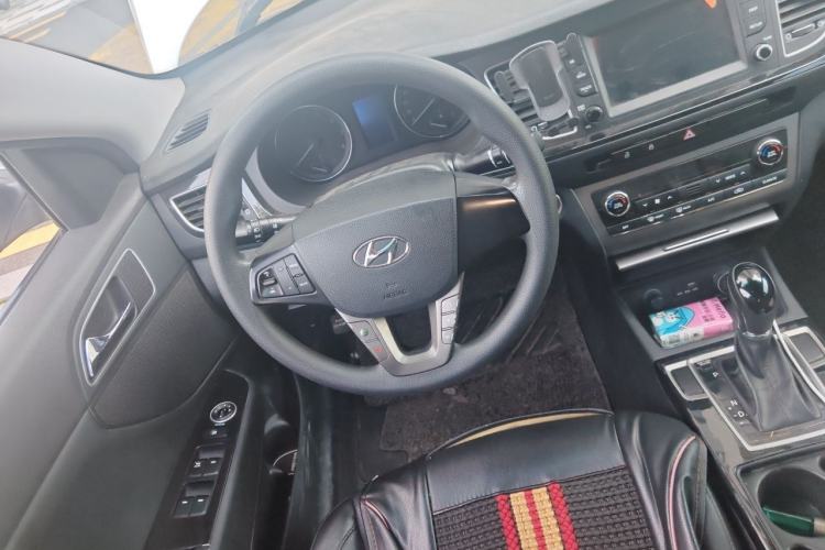 Used Hyundai Mistra 2016 1.8L Automatic Smart GLS Steering Wheel