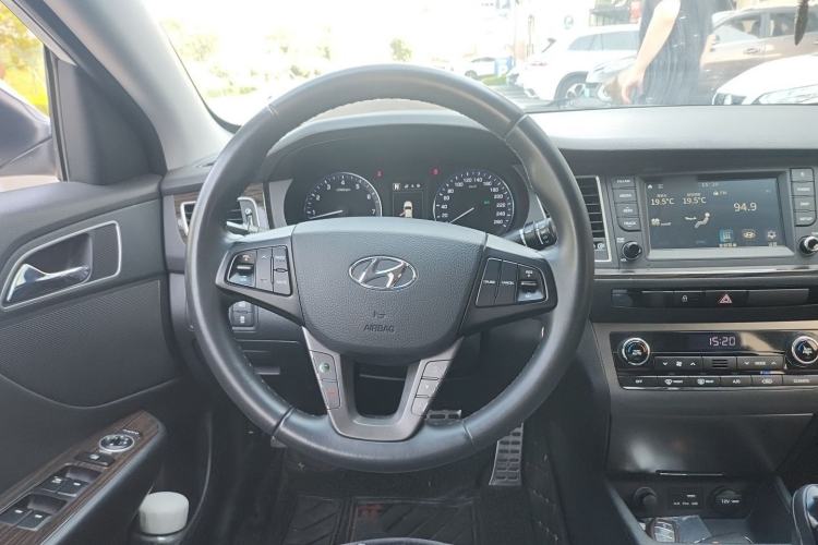 Used Hyundai Mistra 2016 1.6T Automatic Flagship TOP Model Steering Wheel