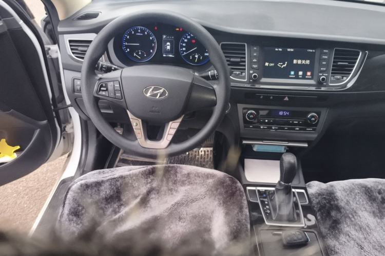 Used Hyundai Mistra 2016 1.8L Automatic Smart GLS Steering Wheel