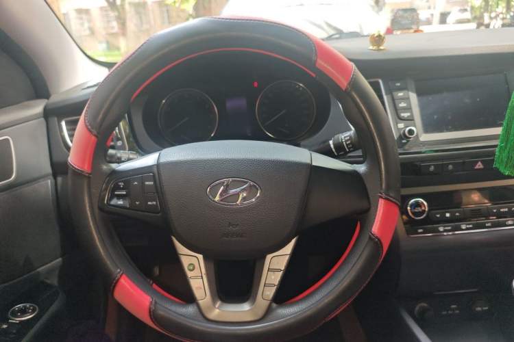 Used Hyundai Mistra 2016 1.8L Automatic Smart GLS Steering Wheel