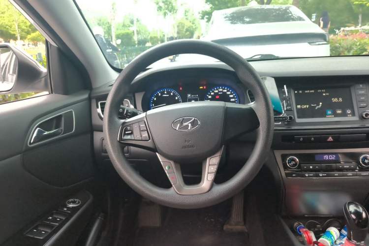 Used Hyundai Mistra 2016 1.8L Automatic Smart GLS Steering Wheel