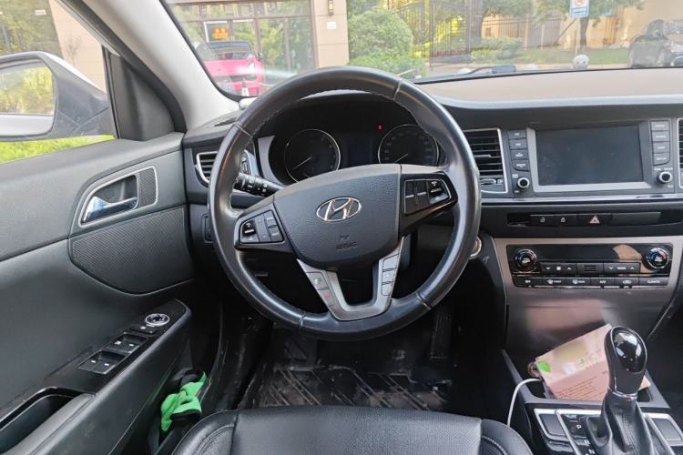 Used Hyundai Mistra 2016 1.8L Automatic Smart GLS Steering Wheel