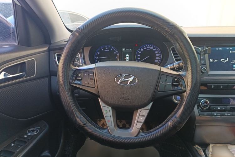 Used Hyundai Mistra 2016 1.8L Automatic Deluxe DLX Model Steering Wheel