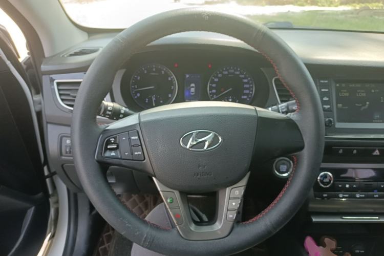 Used Hyundai Mistra 2016 1.8L Automatic Smart GLS Steering Wheel