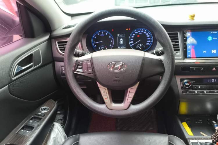 Used Hyundai Mistra 2016 1.6T Automatic Smart GLS Steering Wheel
