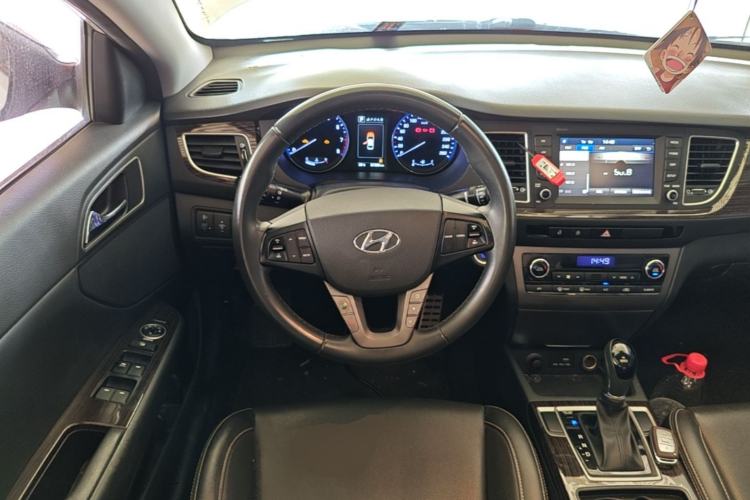 Used Hyundai Mistra 2016 1.6T Automatic Flagship TOP Model Steering Wheel